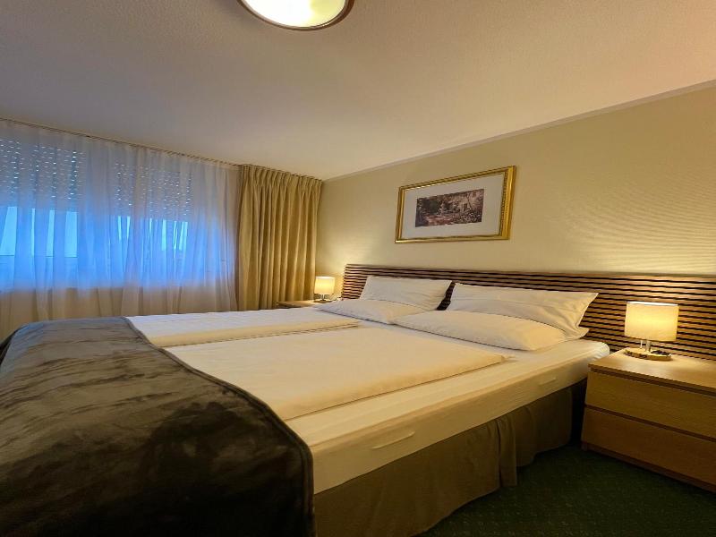 Hotel Residenz Stockstadt image