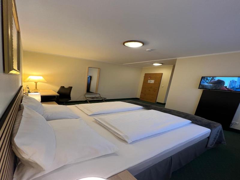 Hotel Residenz Stockstadt image