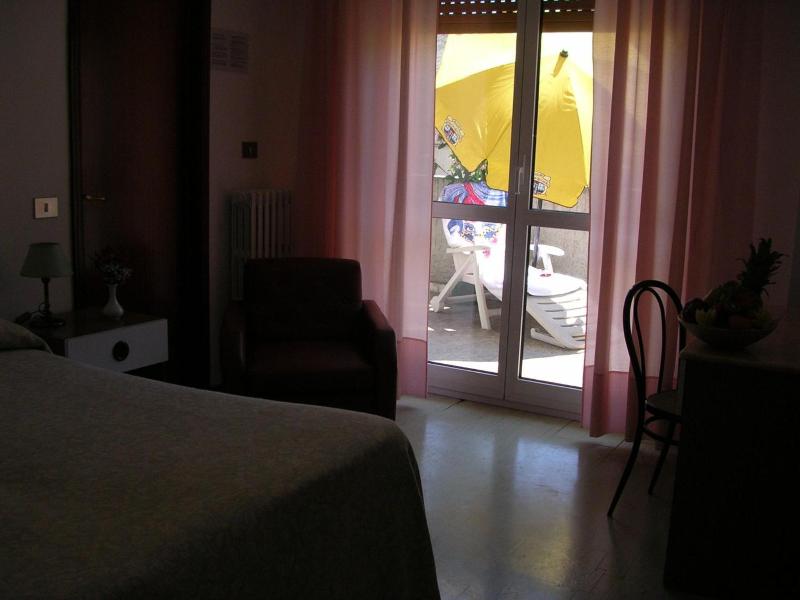 Albergo Tenda Verde image