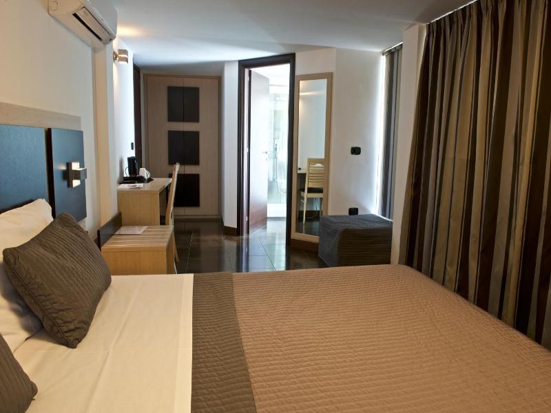Hotel Ristorante Centosedici image