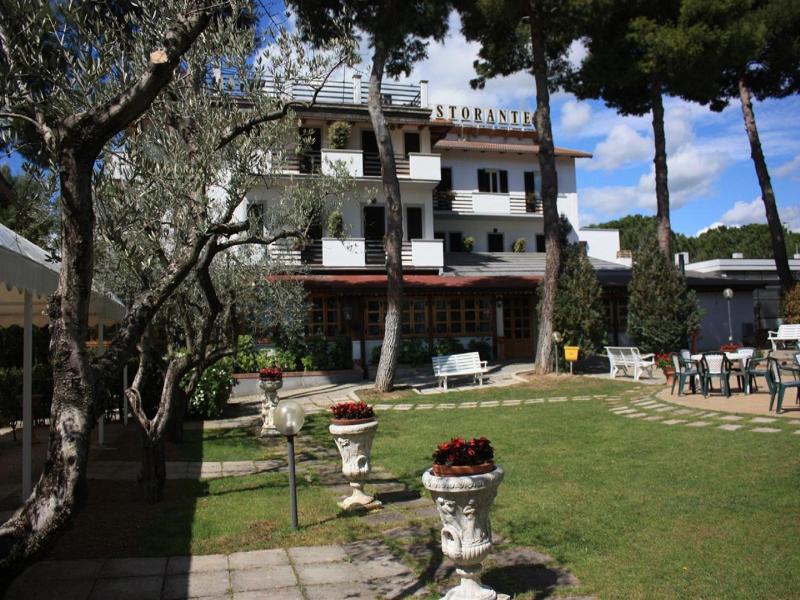 Hotel Ristorante La Bilancia image