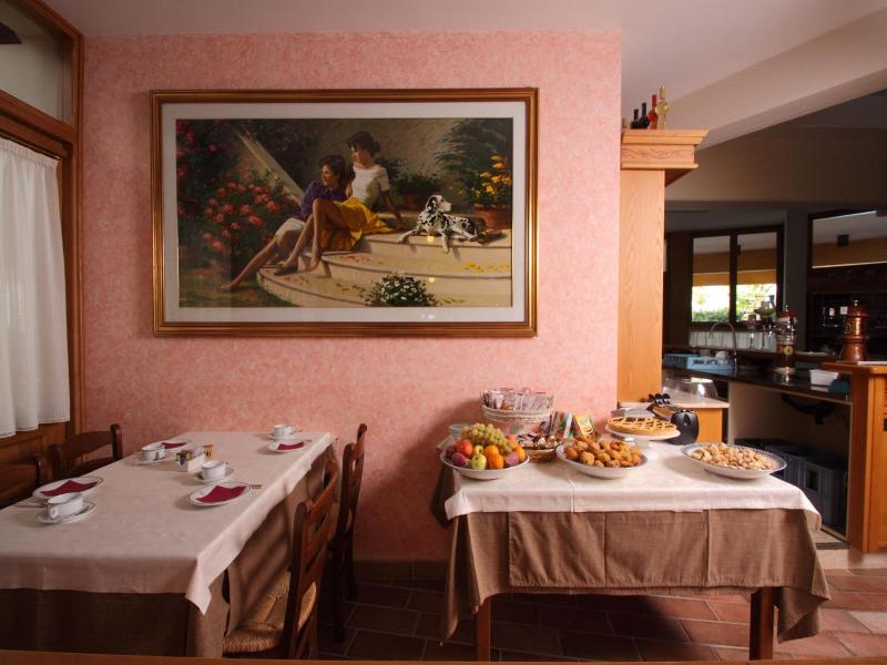 Hotel Ristorante La Bilancia image