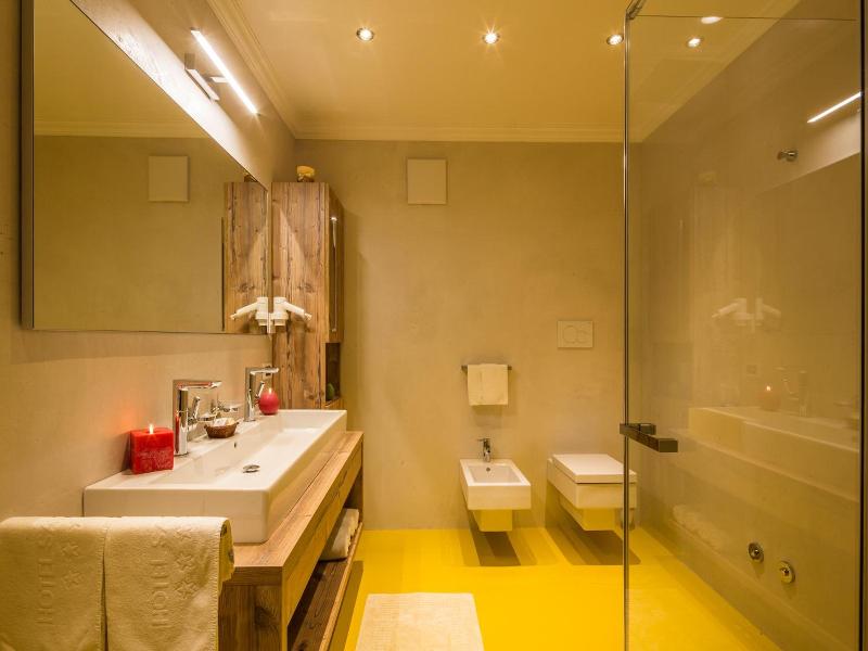 Dolomites Wellness Hotel Savoy image