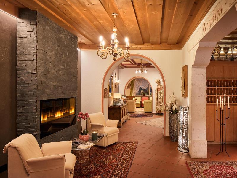 Dolomites Wellness Hotel Savoy image