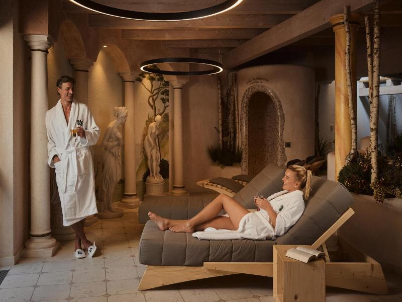Dolomites Wellness Hotel Savoy image