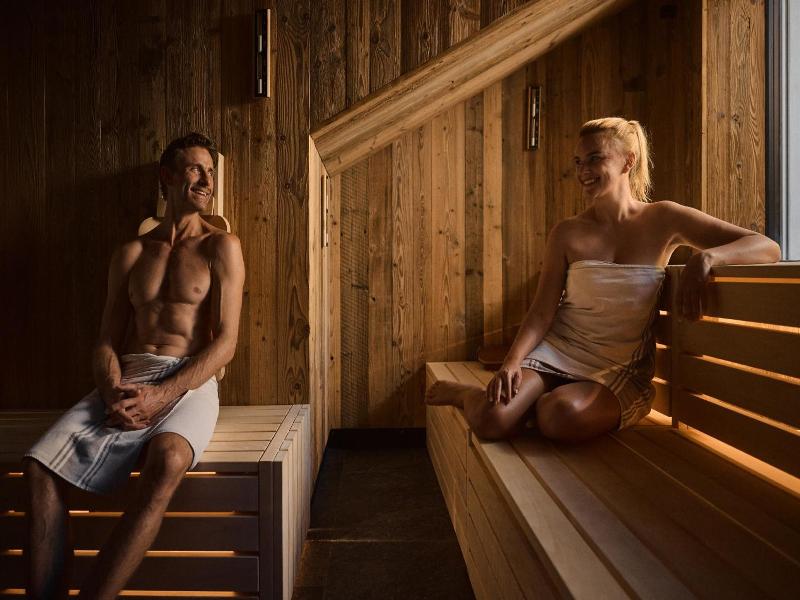 Dolomites Wellness Hotel Savoy image