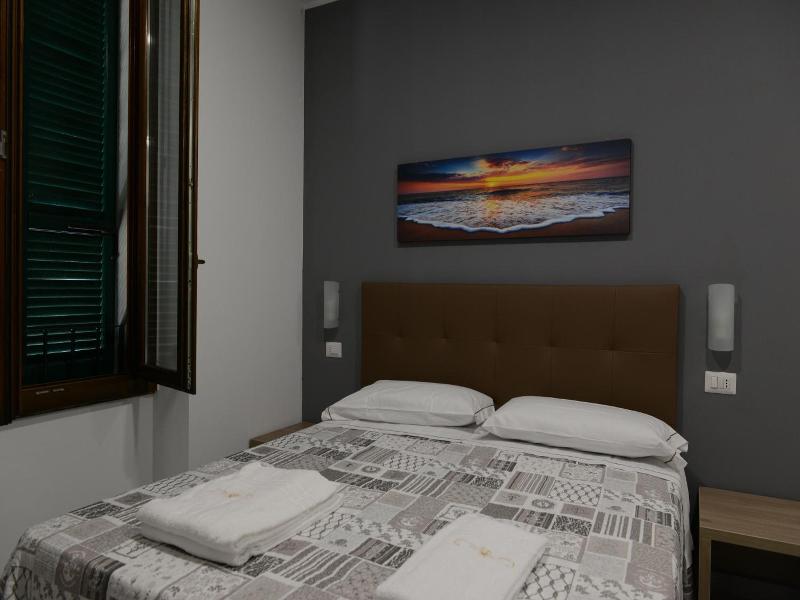 Hotel Oregon image