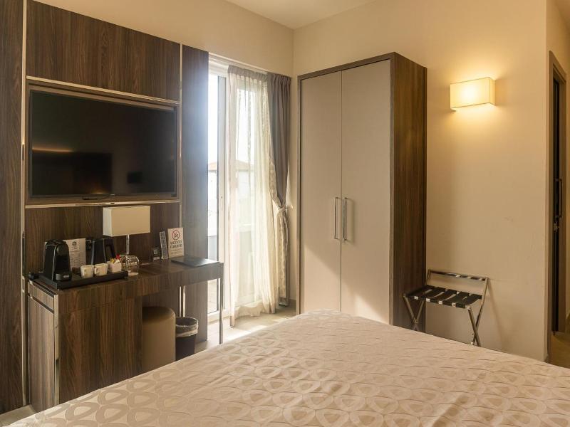 Hotel Kuma image