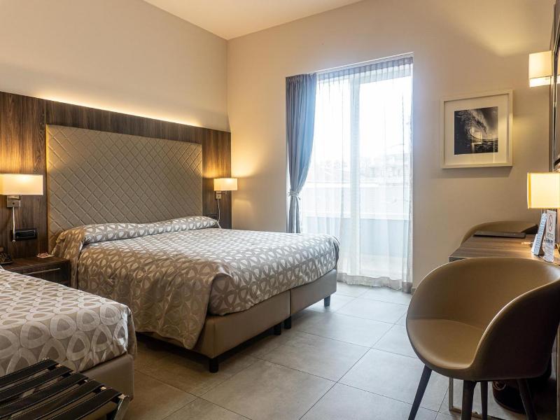 Hotel Kuma image