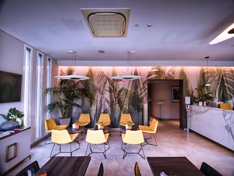 Hotel Kuma image