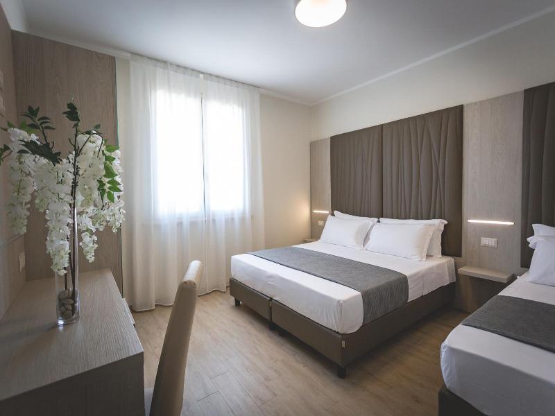 Hotel Residence Vallecorsa image