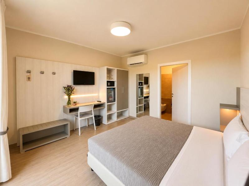 Hotel Residence Vallecorsa image