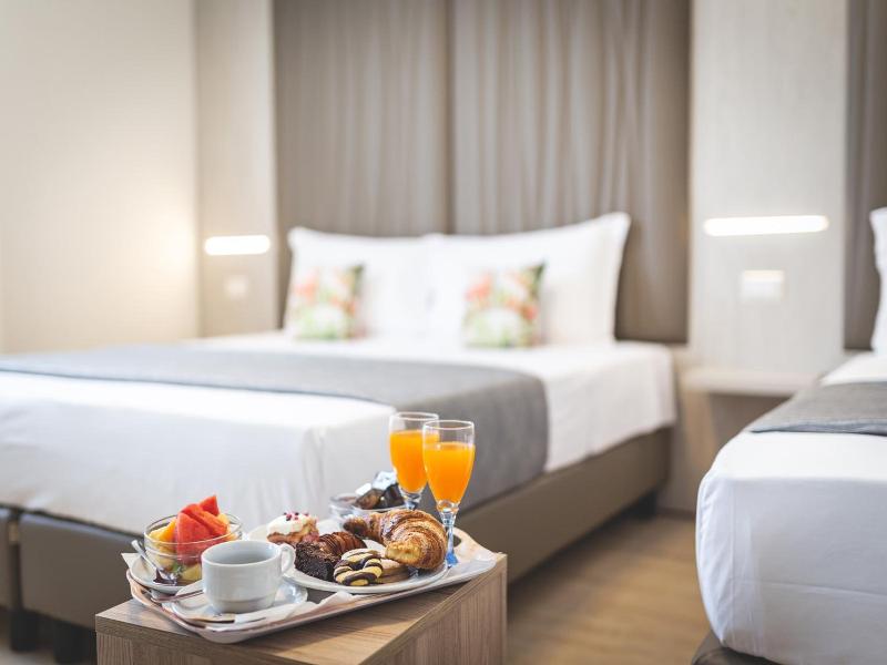 Hotel Residence Vallecorsa image