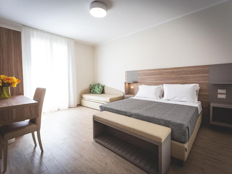 Hotel Residence Vallecorsa image