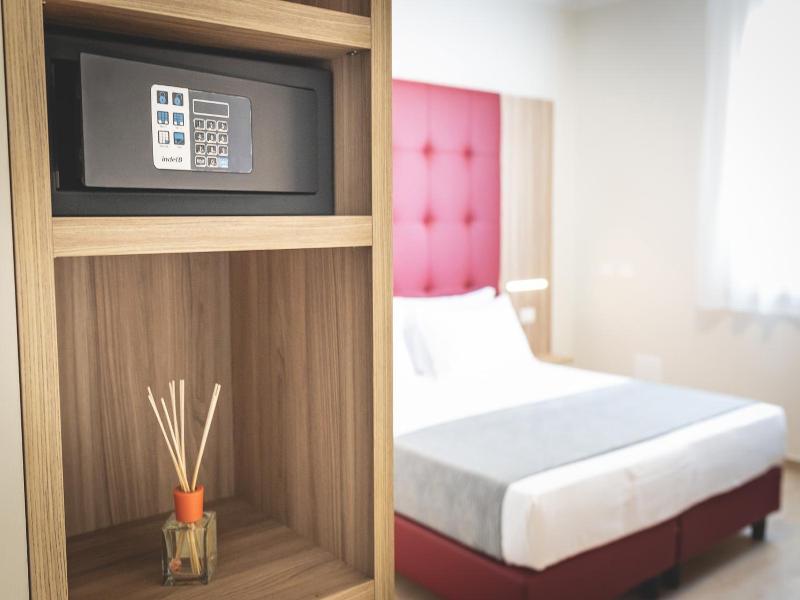 Hotel Residence Vallecorsa image
