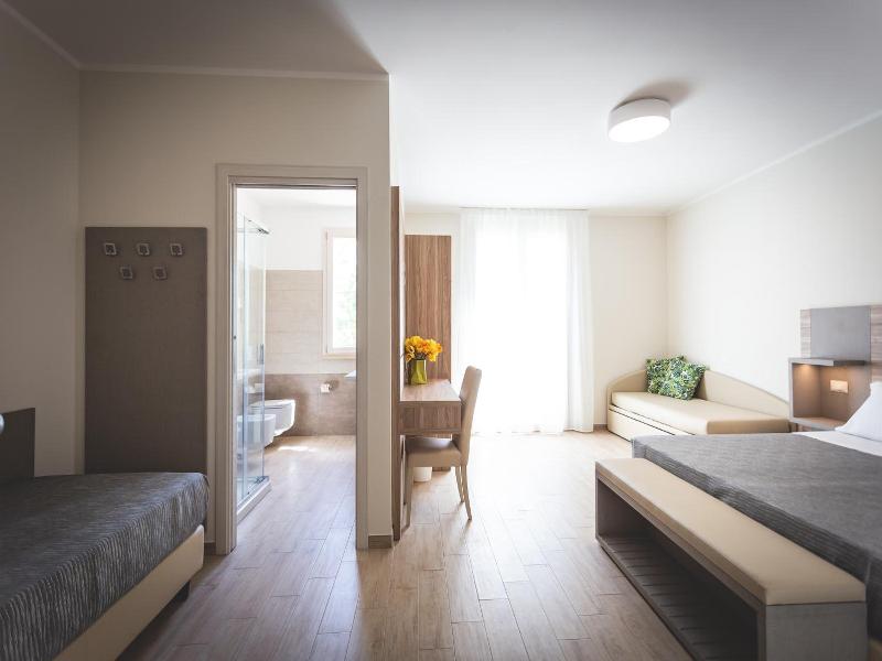 Hotel Residence Vallecorsa image