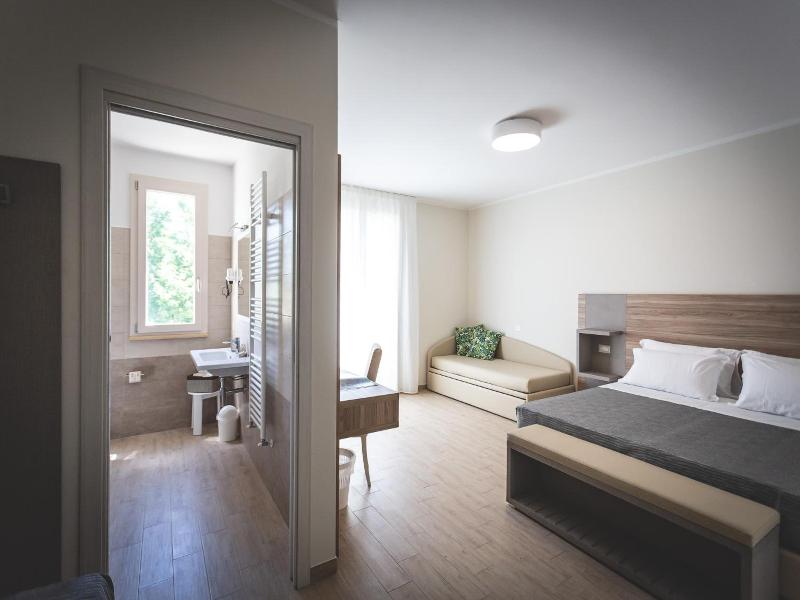 Hotel Residence Vallecorsa image