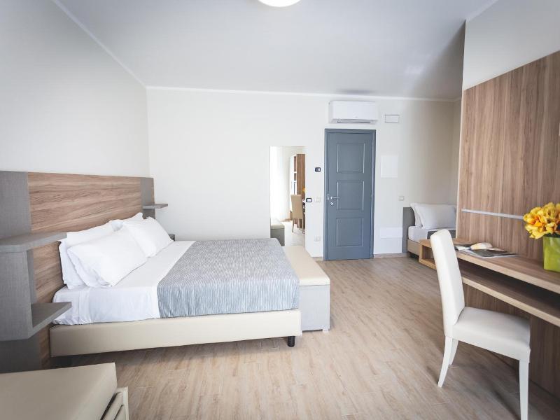 Hotel Residence Vallecorsa image