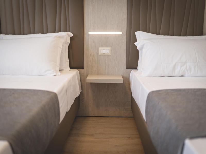 Hotel Residence Vallecorsa image