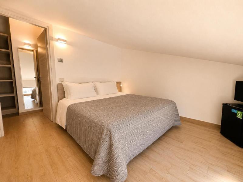 Hotel Residence Vallecorsa image