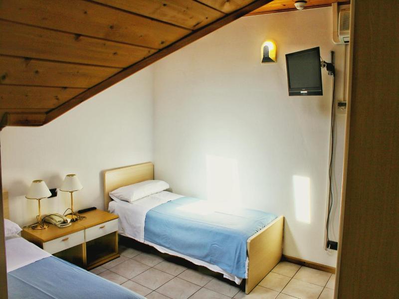 Albergo Hofer image