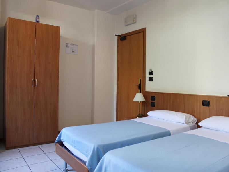 Albergo Hofer image