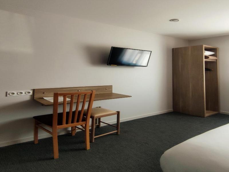 Fasthotel Laval image