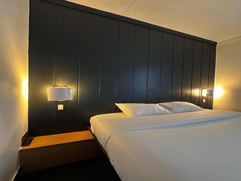 Fasthotel Laval image