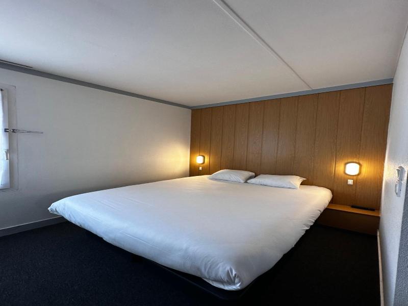 Fasthotel Laval image