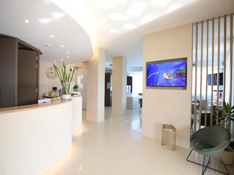 Albergo Grappolo D'oro image