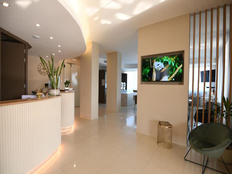 Albergo Grappolo D'oro image