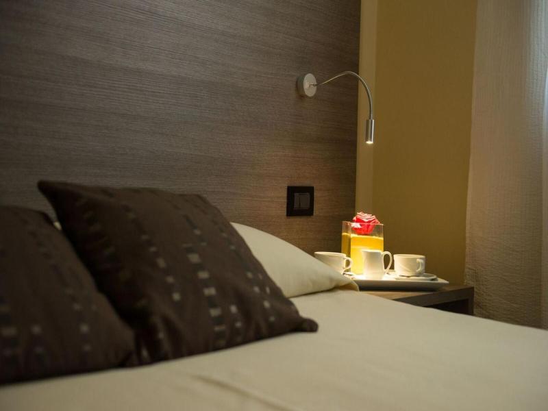 Albergo Grappolo D'oro image