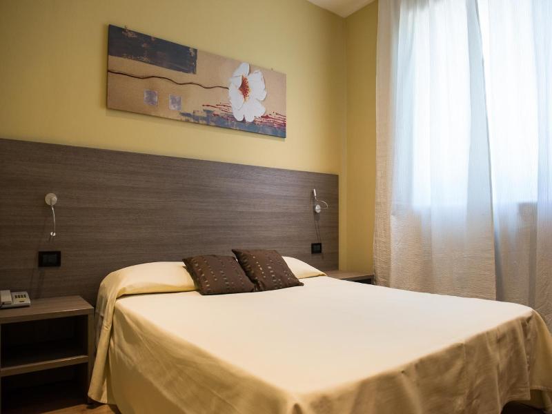 Albergo Grappolo D'oro image