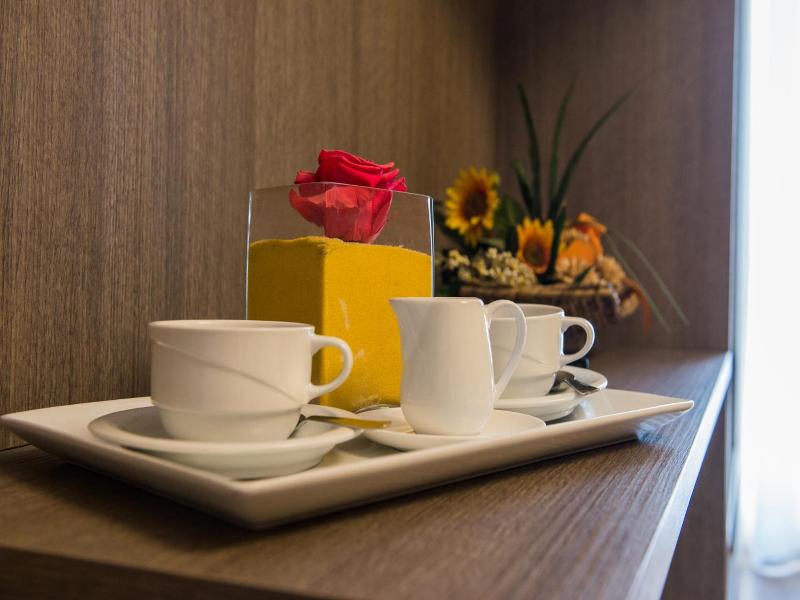Albergo Grappolo D'oro image