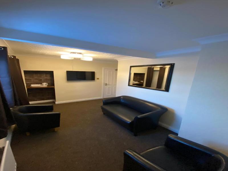 The Redwell Inn image