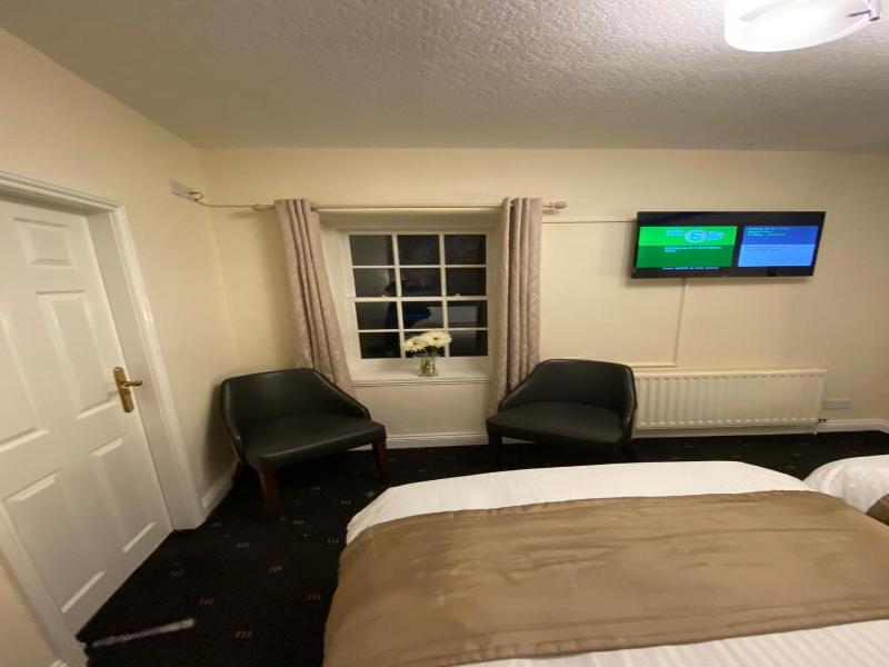 The Redwell Inn image