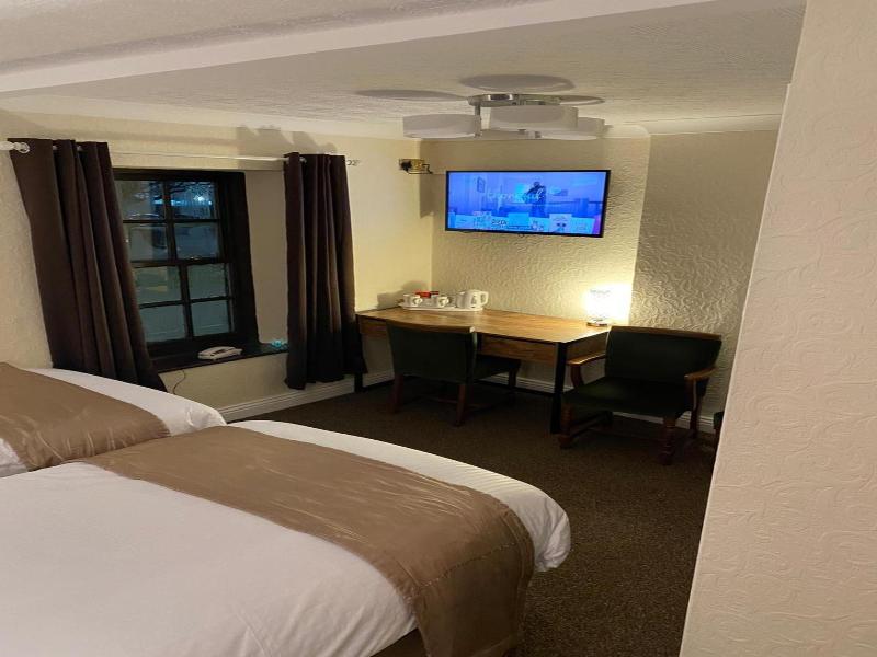 The Redwell Inn image