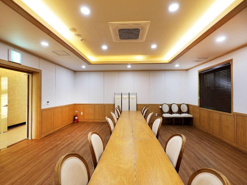 Buan Tourist Hotel