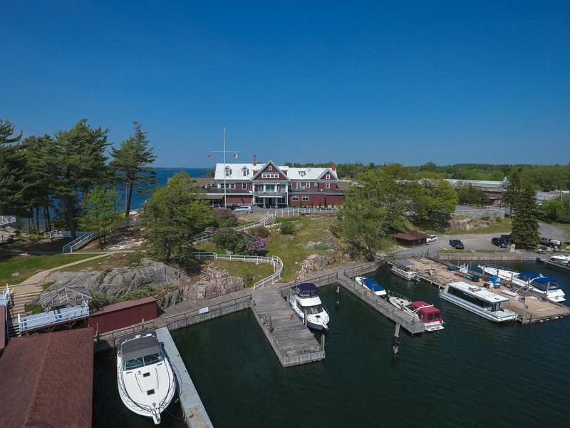 Bonnie Castle Resort & Marina image