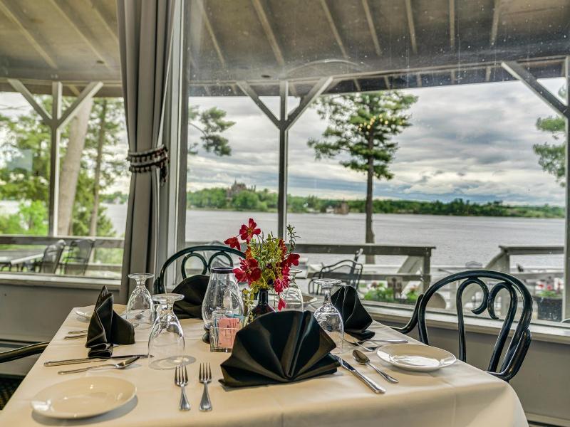Bonnie Castle Resort & Marina image