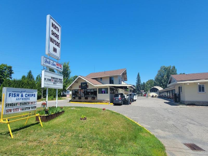 North Shore Wayside Inn