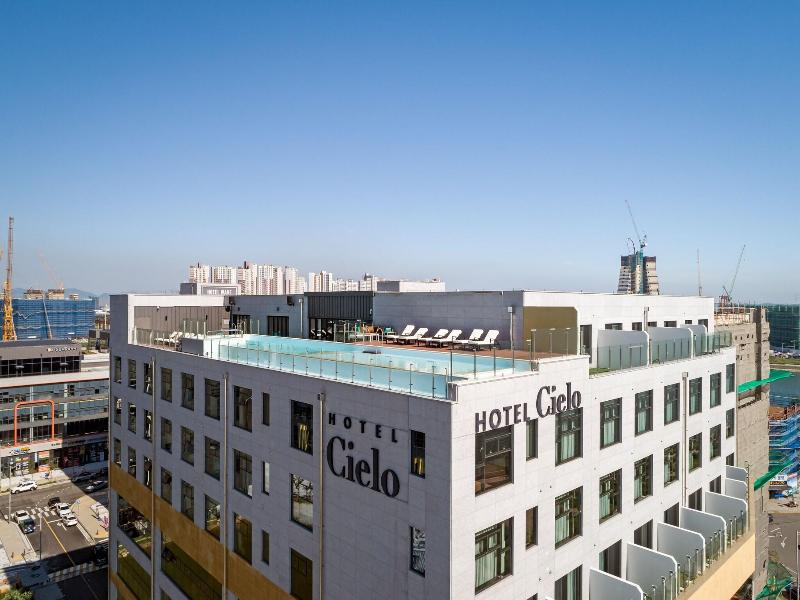 Hotel Cielo image