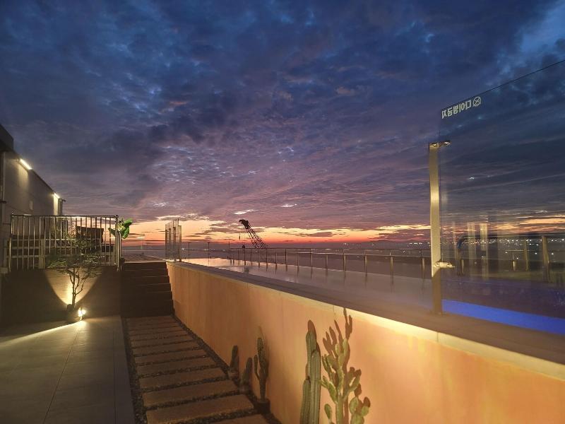 Hotel Cielo image