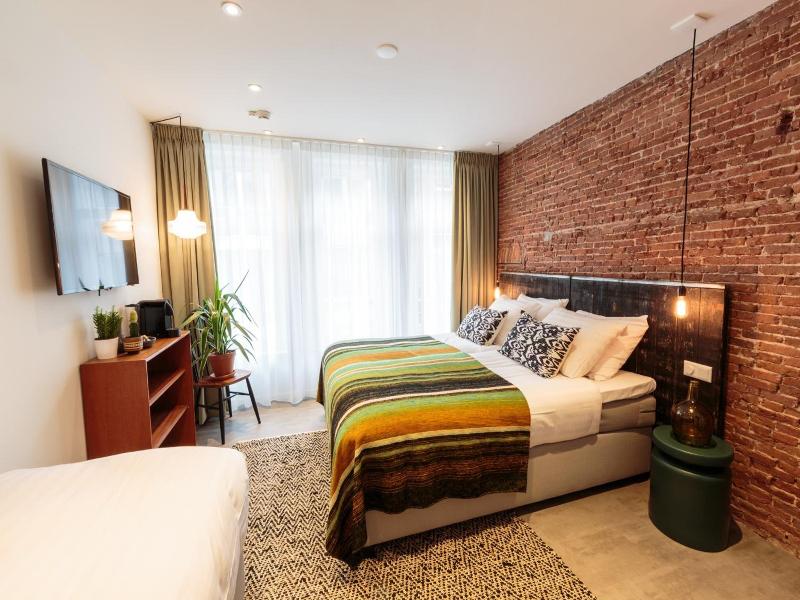 Hotel Dwars image