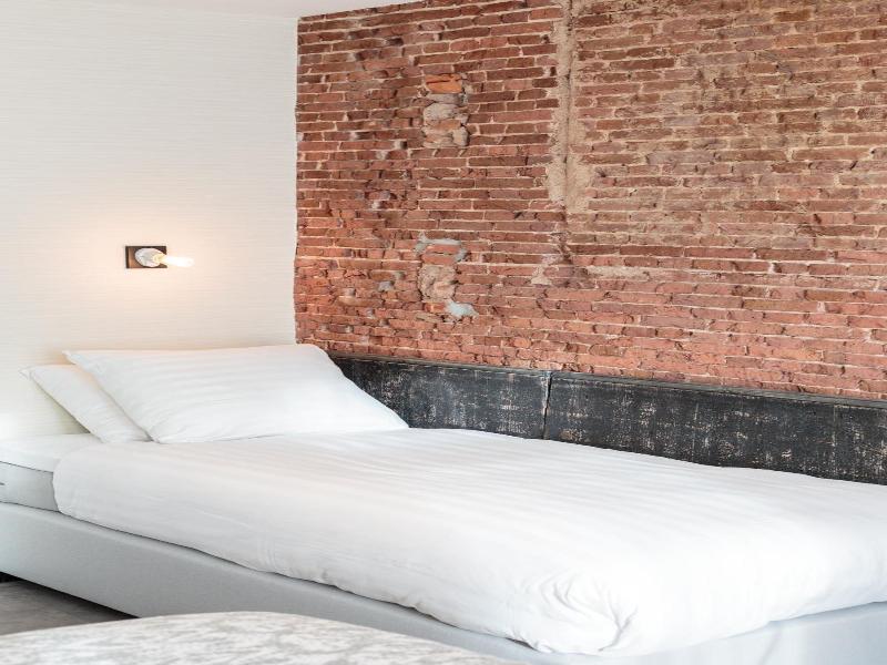 Hotel Dwars image