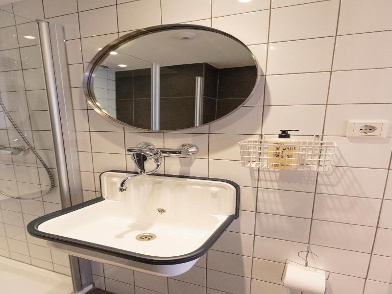 Hotel Dwars image