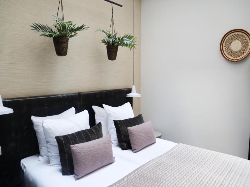 Hotel Dwars image