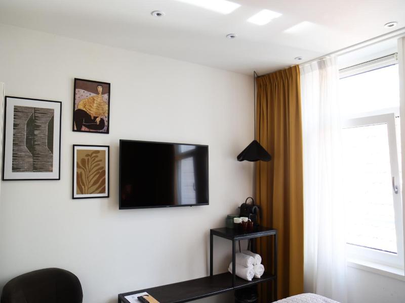 Hotel Dwars image