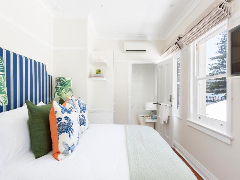 Barrenjoey House image