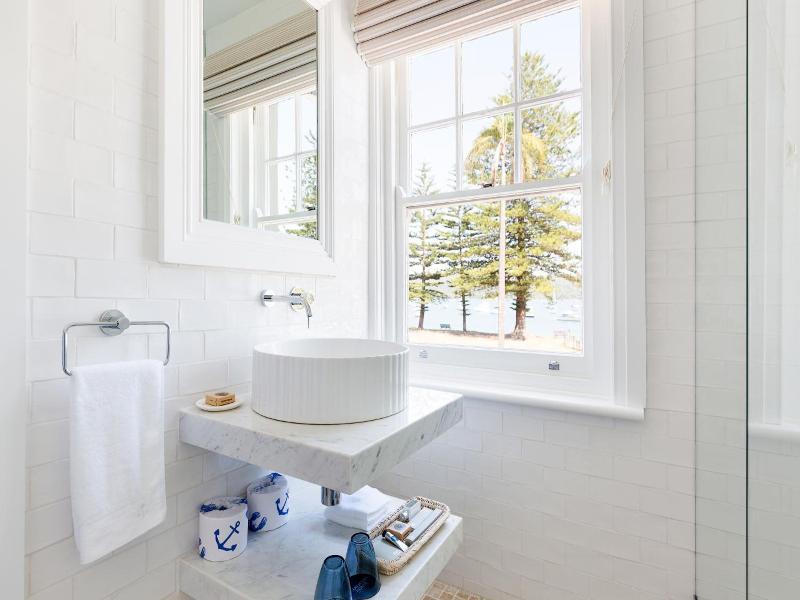 Barrenjoey House image